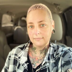 Meet your Posher, Jenny